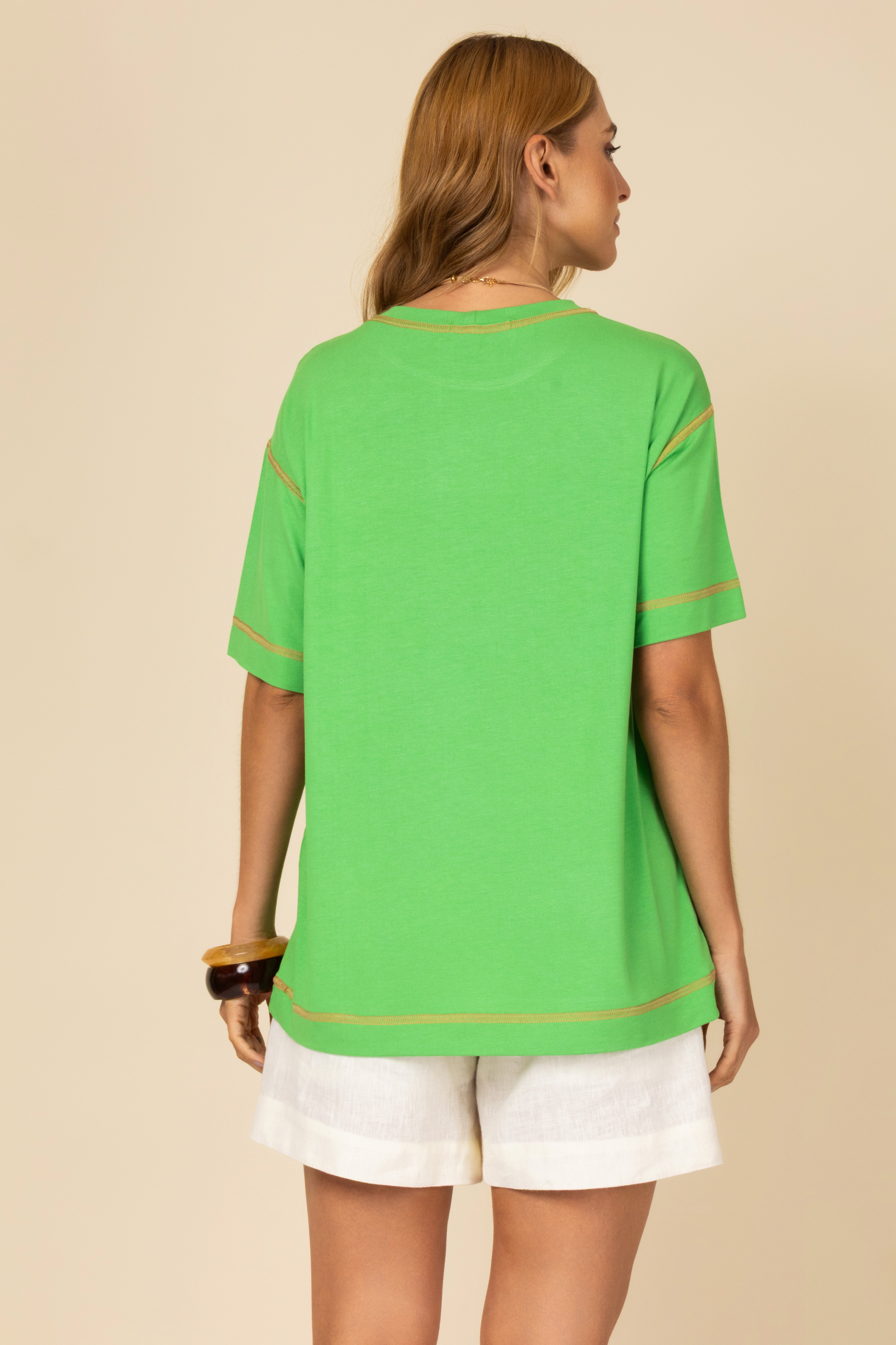 Blusa Malha com Recortes Contrastantes
