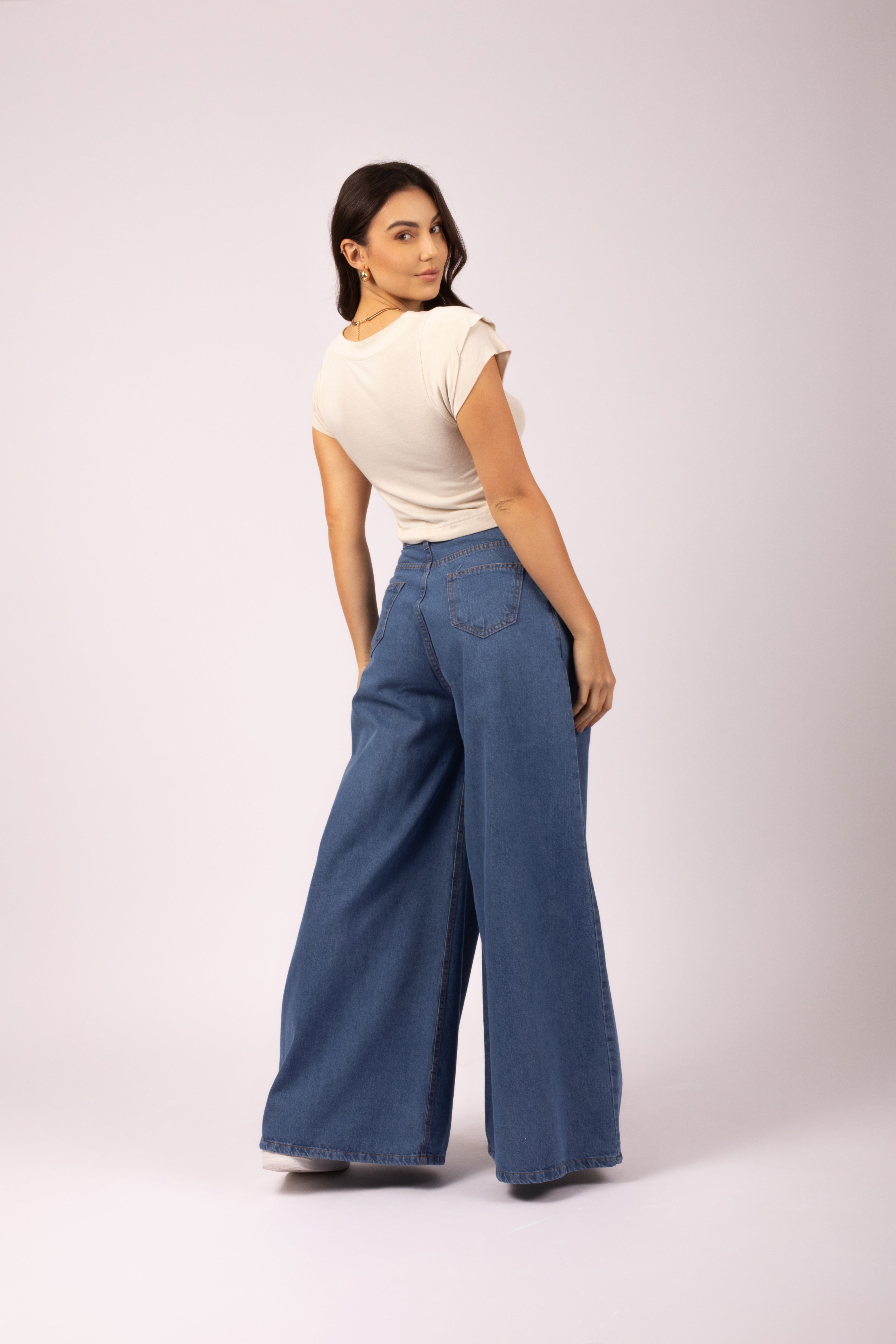 Cropped com Detalhe no Ombro